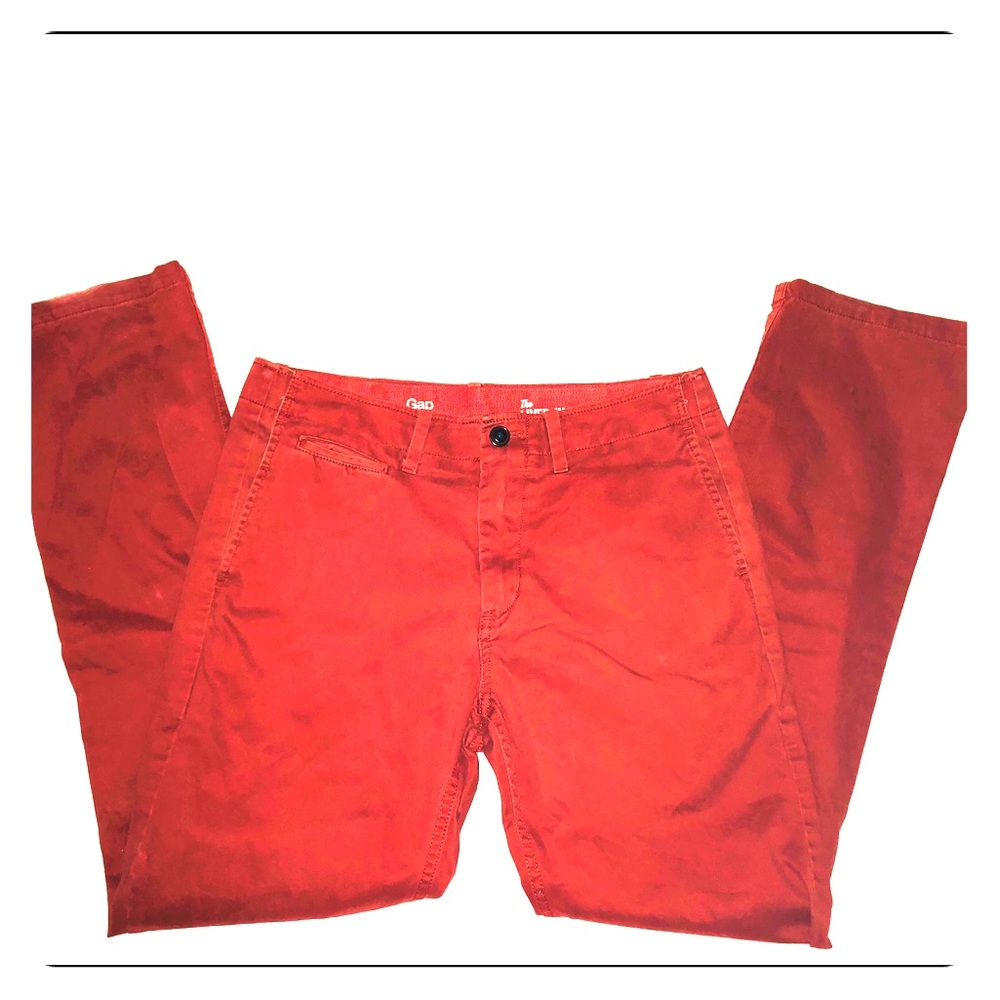 Men’s GAP Lived-In Slim Chinos